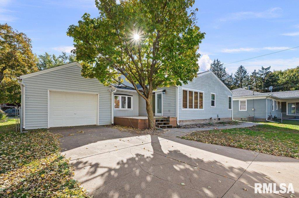 East Moline, IL 61244,1115 35TH Avenue Court