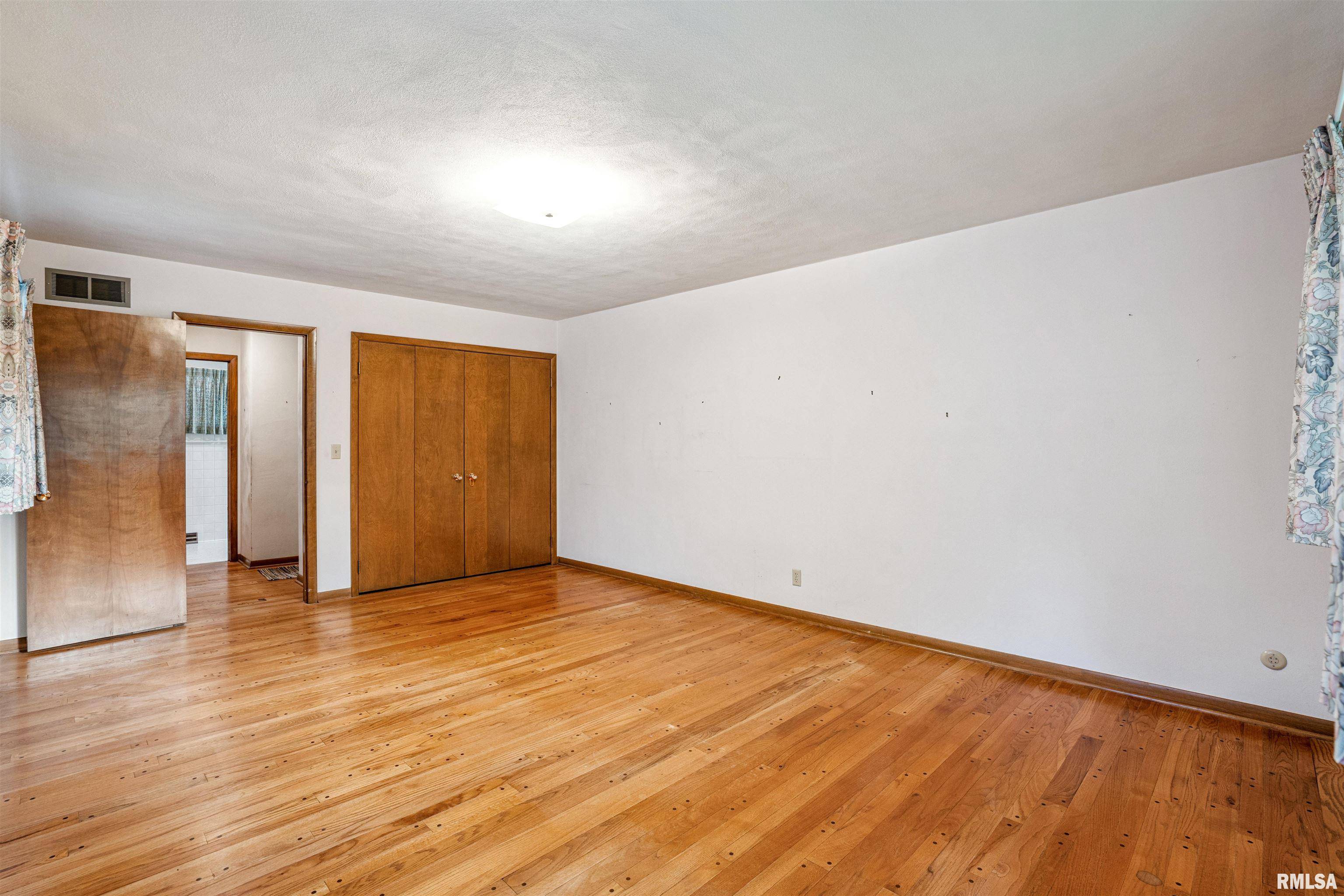 Rock Island, IL 61201,2417 47TH ST