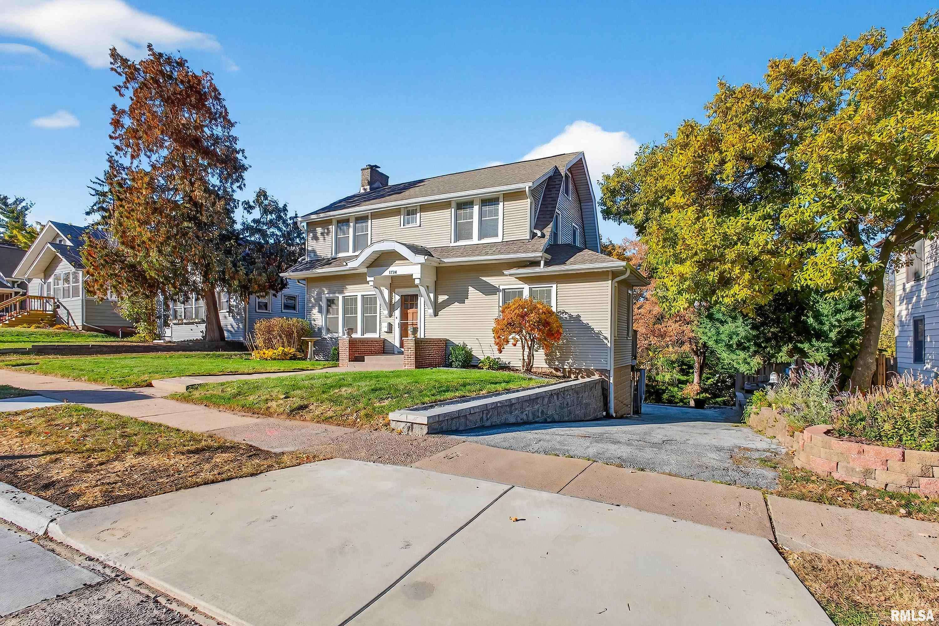 Davenport, IA 52803,1734 RIDGEWOOD AVE