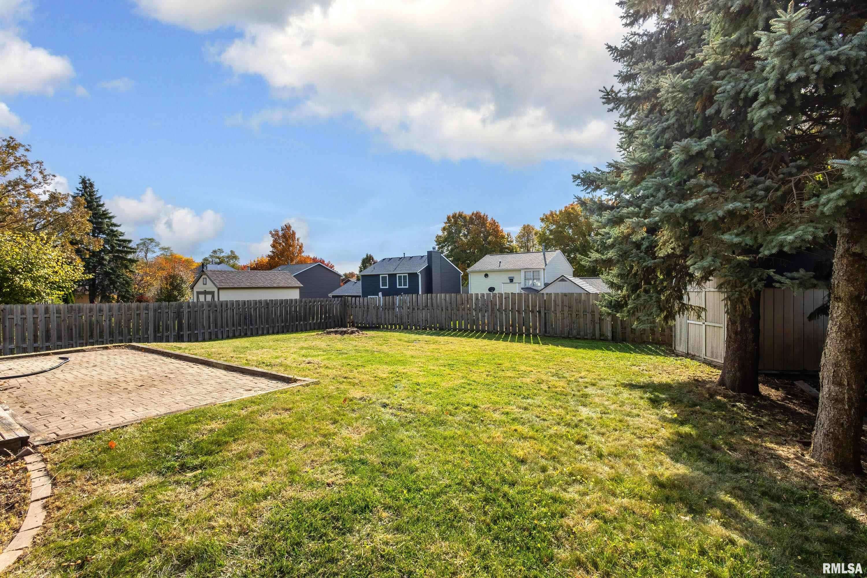 Davenport, IA 52806,1033 W 58TH ST