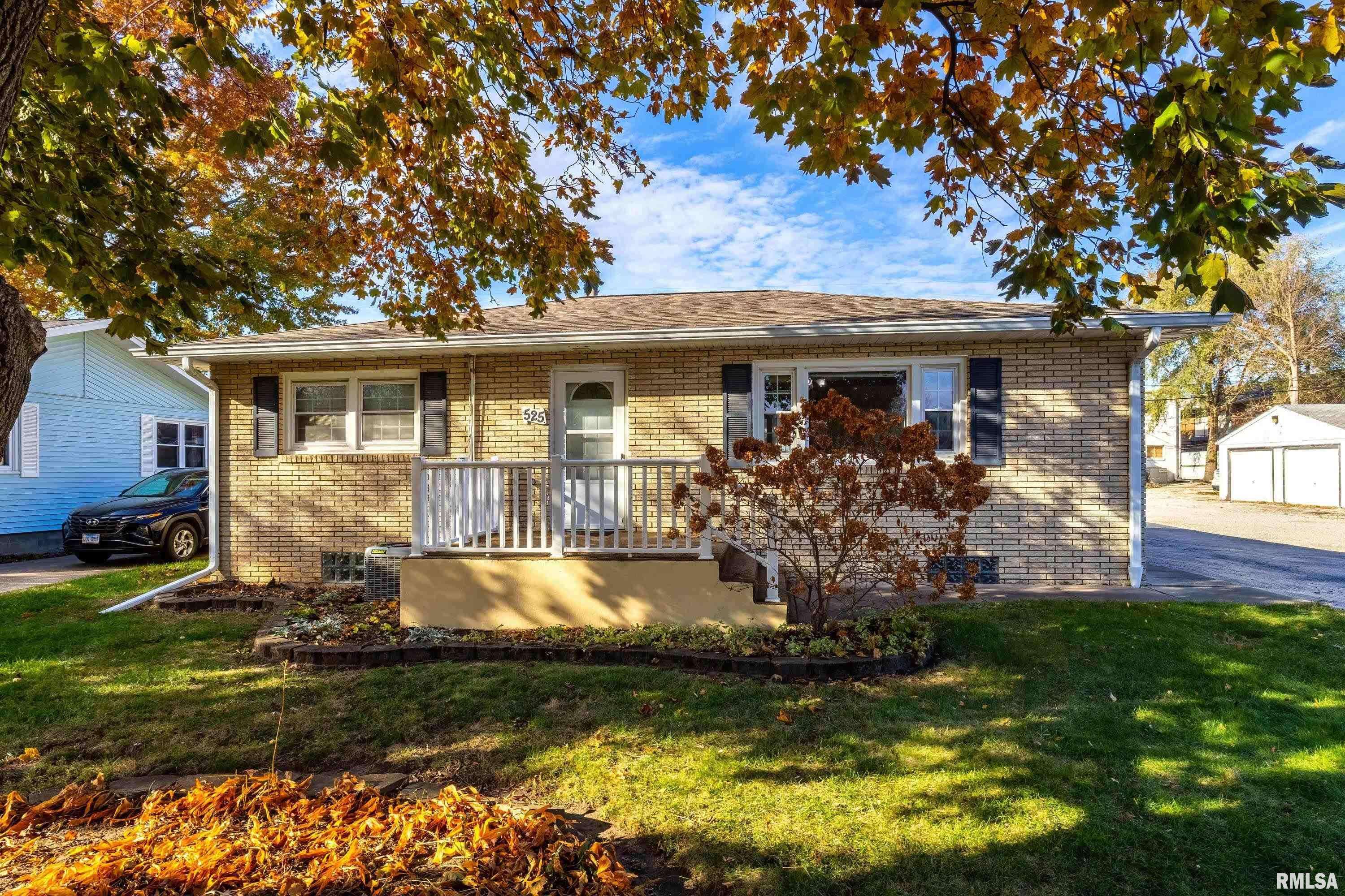 Colona, IL 61241,525 GREEN CT