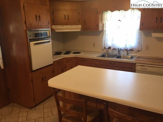 North Wilkesboro, NC 28659,3510 STATESVILLE RD