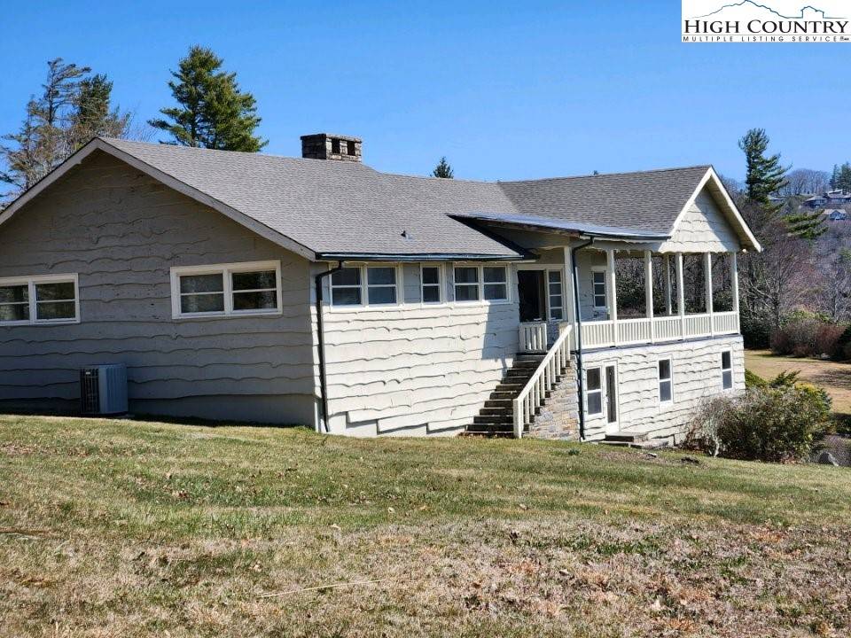 Blowing Rock, NC 28605,192 Norwood CIR