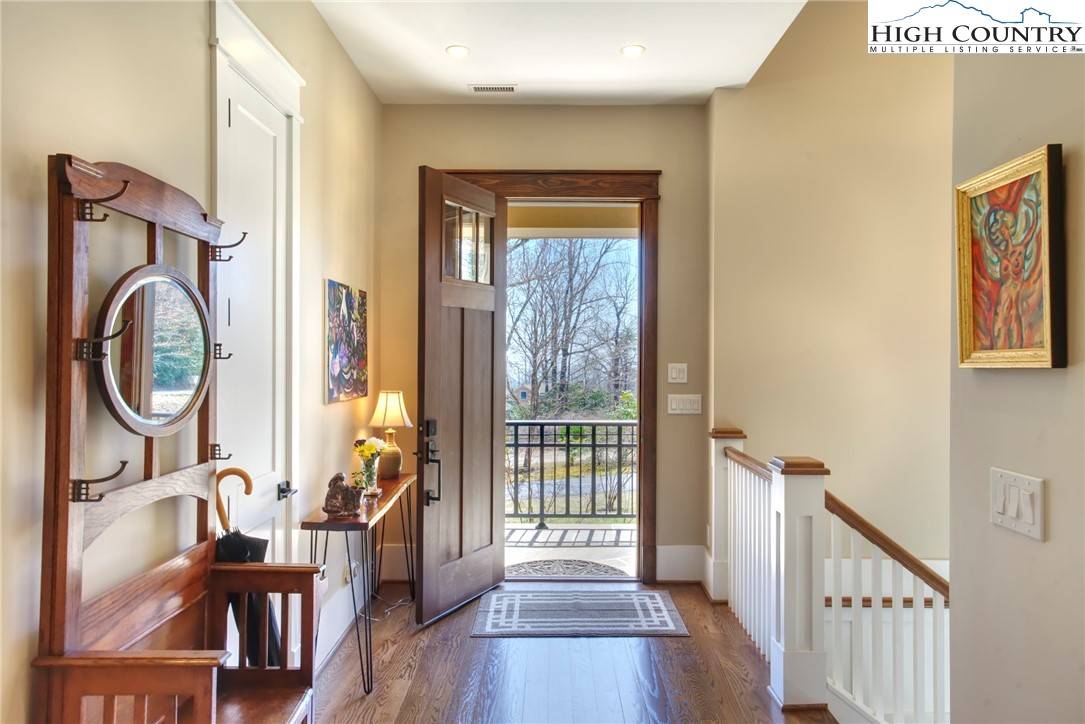 Blowing Rock, NC 28605,361 Wonderland TRL