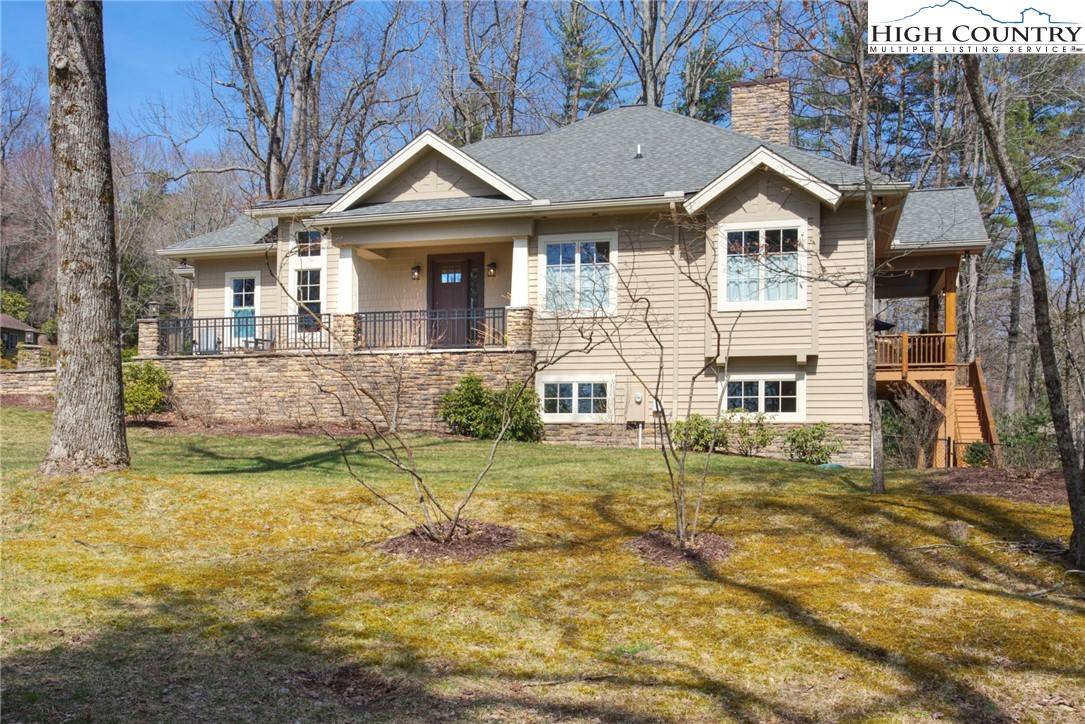 Blowing Rock, NC 28605,361 Wonderland TRL