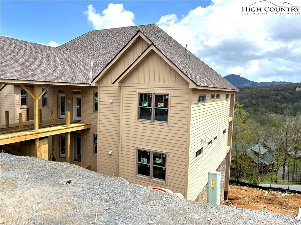 Sugar Mountain, NC 28604,164 Ridgeline DR #21C