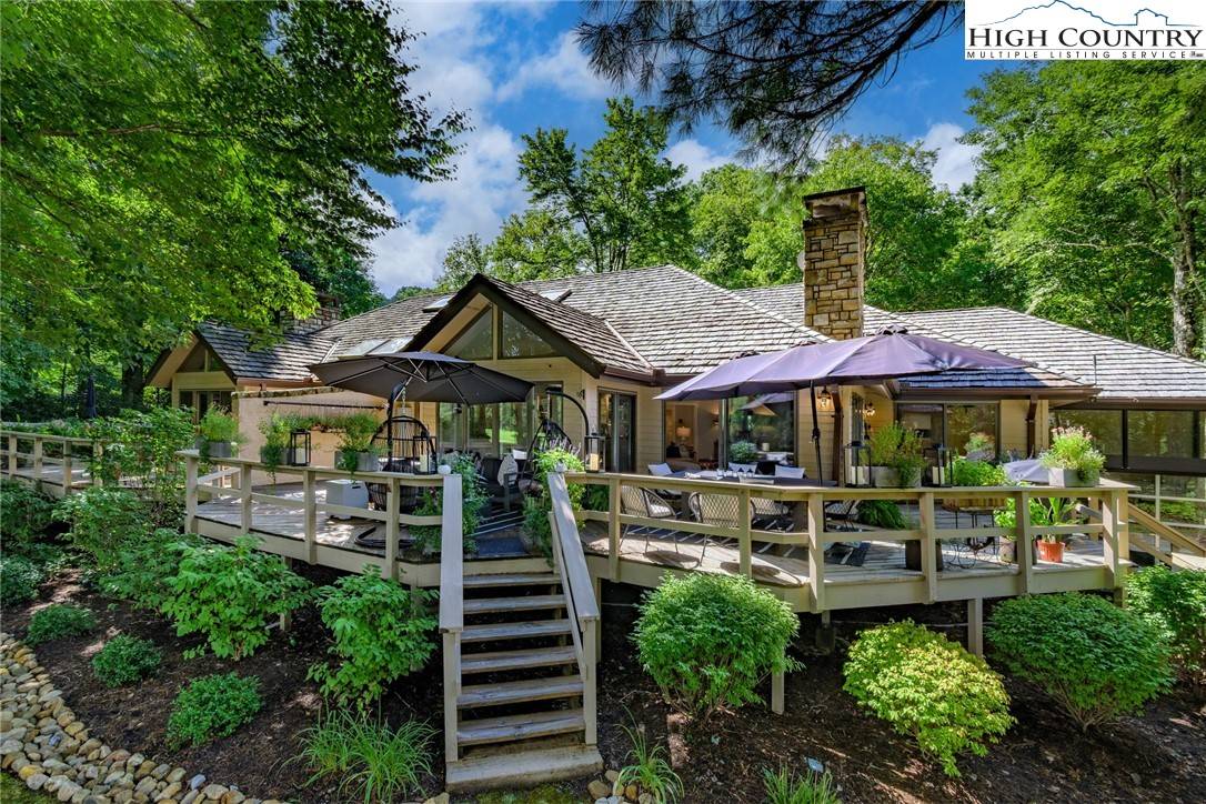 Banner Elk, NC 28604,870 Clubhouse DR #B2