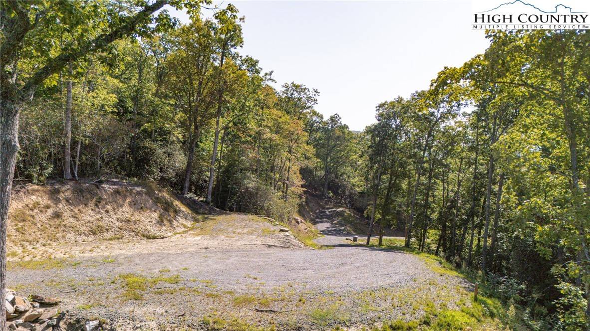 Spruce Pine, NC 28777,0 Clear Creek DR #12