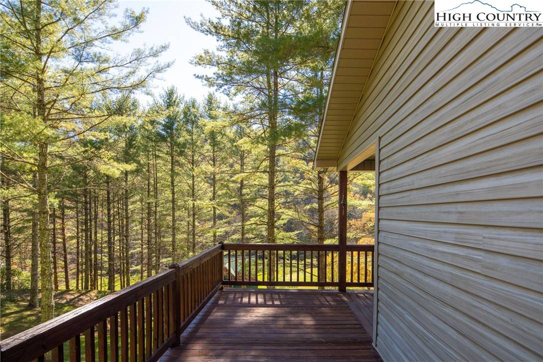 Fleetwood, NC 28626,120 Kevin Creek RD