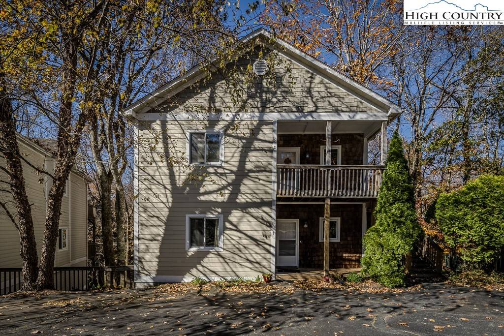 Blowing Rock, NC 28605,164 Evergreen Springs CT #201