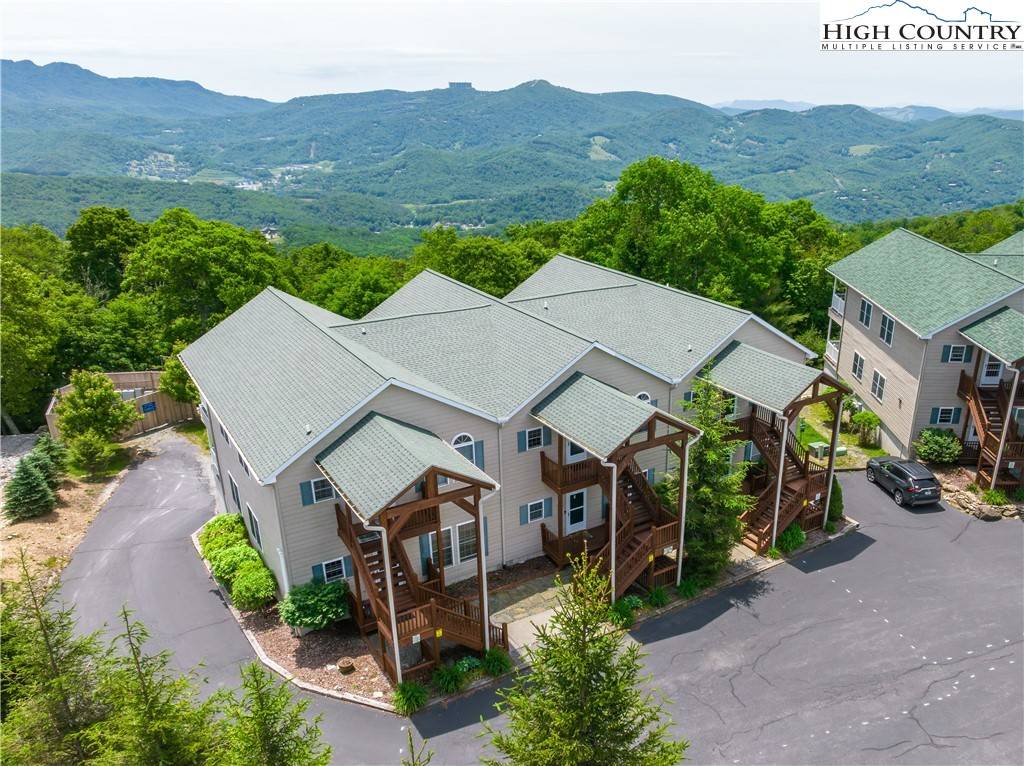 Beech Mountain, NC 28604,3441 S Beech Mountain Pkwy #A4