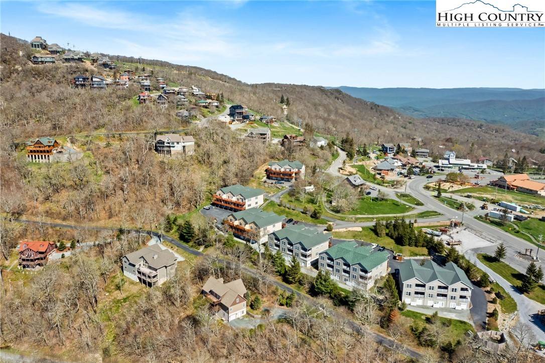 Beech Mountain, NC 28604,3441 Beech Mountain Pkwy #D2