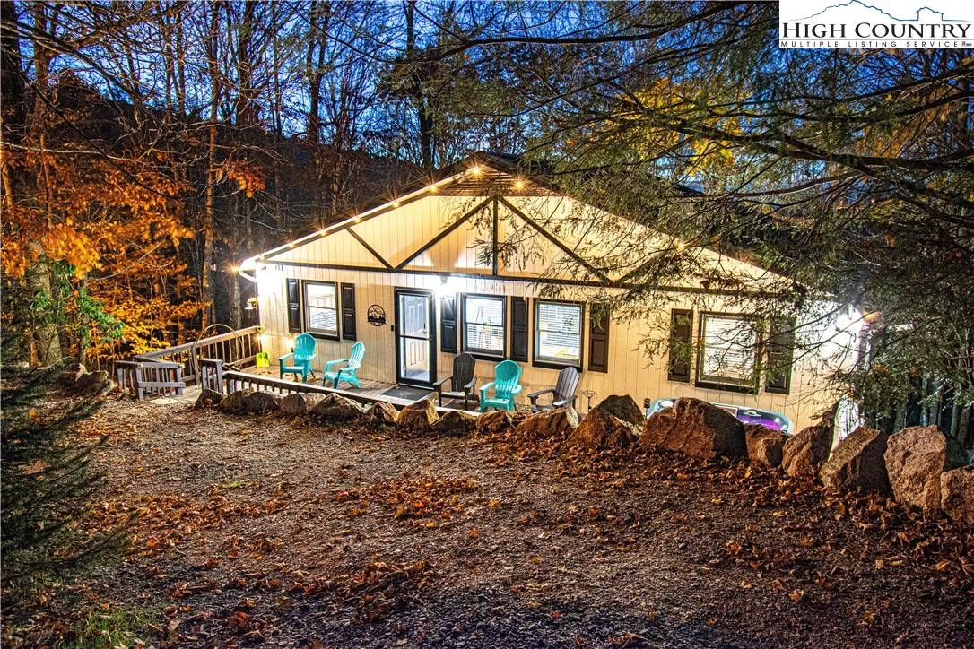 Beech Mountain, NC 28604,151 Pond Creek RD
