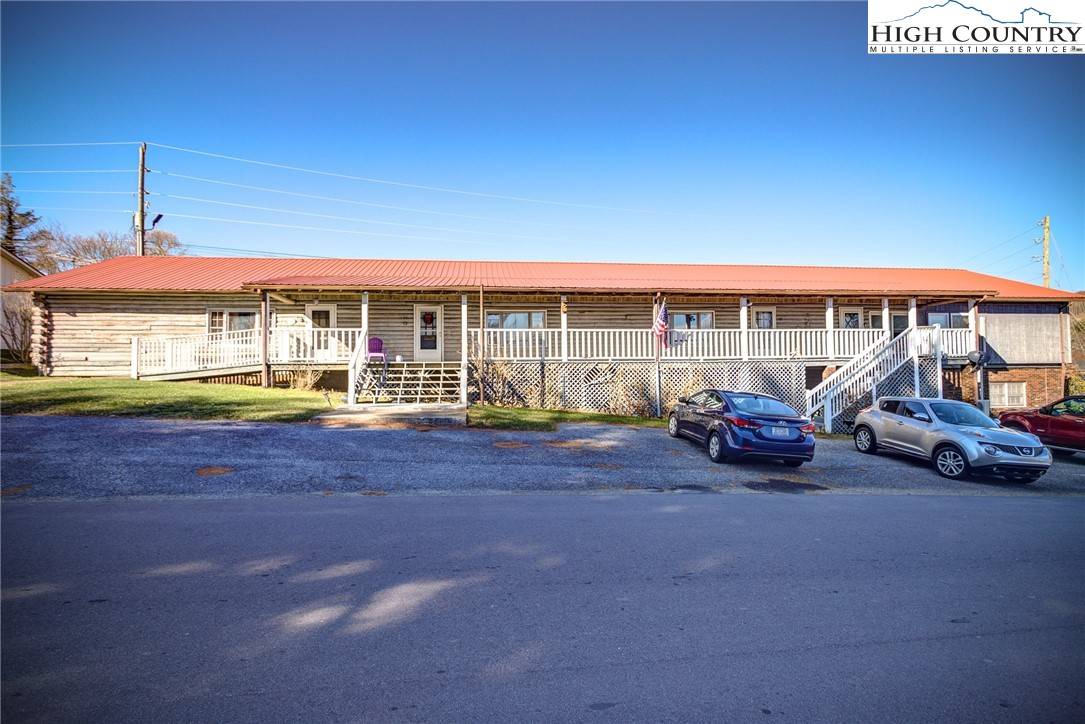 Sparta, NC 28675,71 E Cheek ST