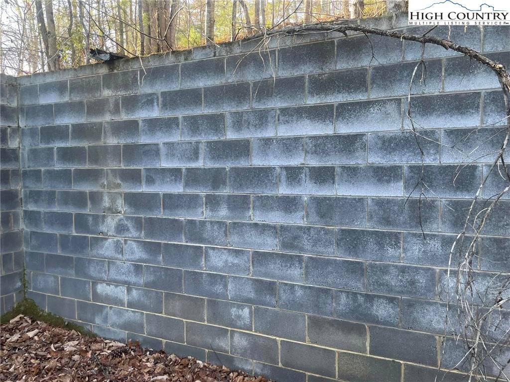 Jefferson, NC 28640,306 Marshalls WAY