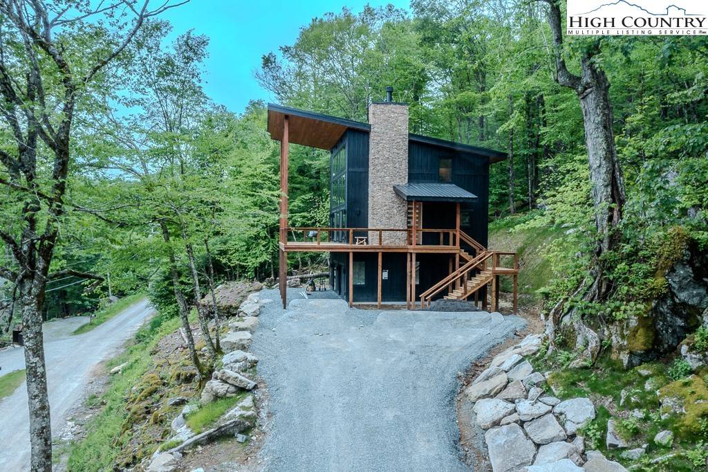 Beech Mountain, NC 28604,116 Slopeside Road