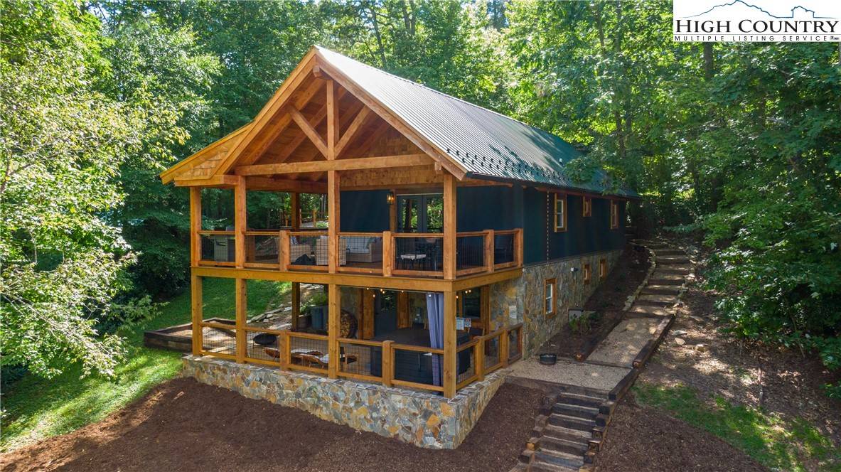 Newland, NC 28657,31 Larkspur RD