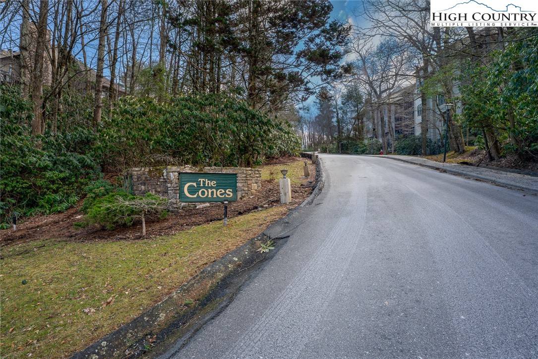 Blowing Rock, NC 28605,135 Caleb DR #A-1