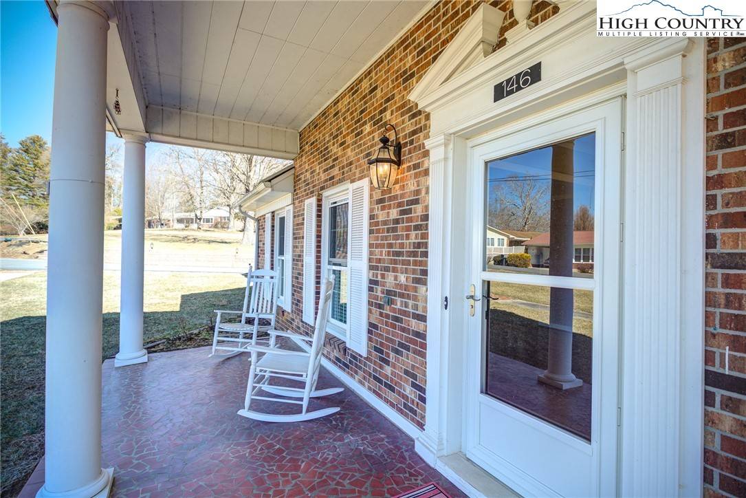 Sparta, NC 28675,146 Sunset DR