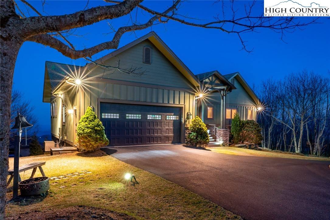 Boone, NC 28607,1071 State View RD