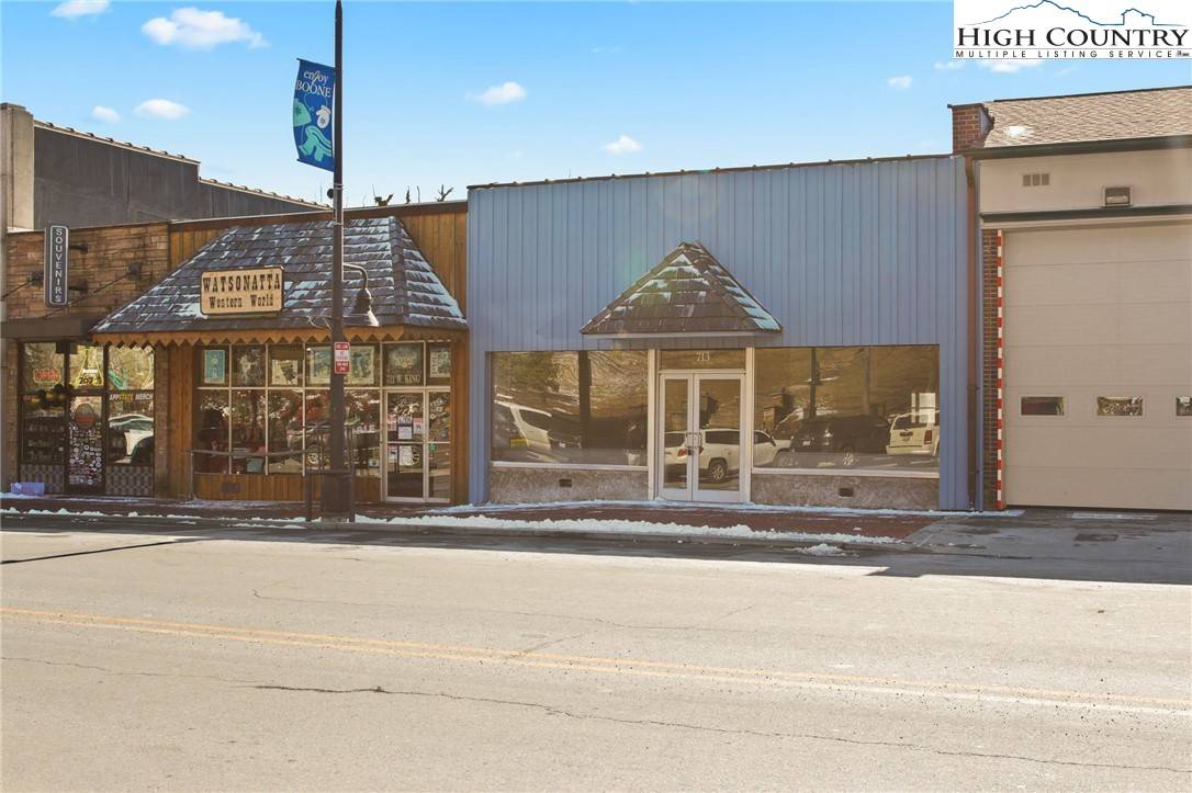 Boone, NC 28607,713 W King ST