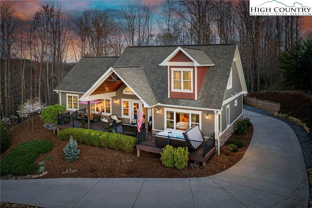 Lenoir, NC 28645,1518 Johns ridge Pkwy