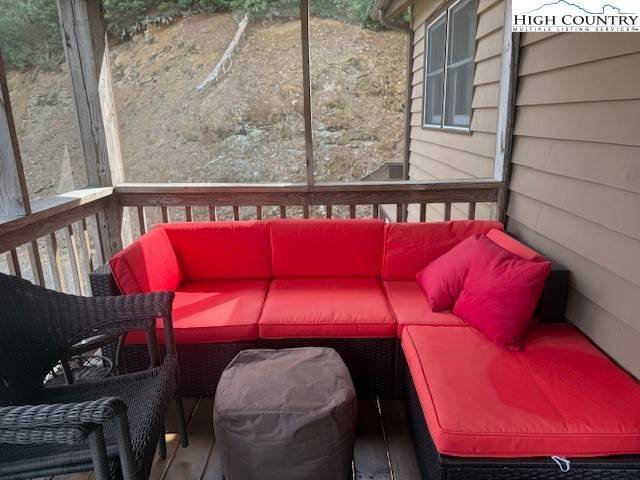 West Jefferson, NC 28694,869 Bare Hollow RD