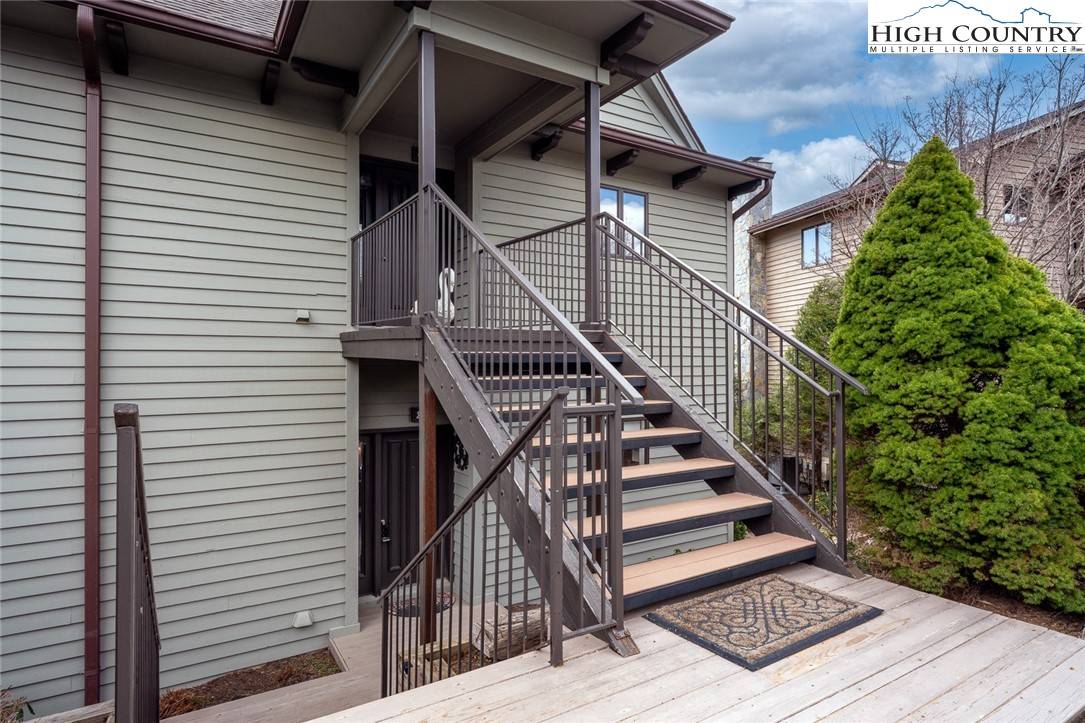 Blowing Rock, NC 28605,934 Chetola Lake DR #Robin 2