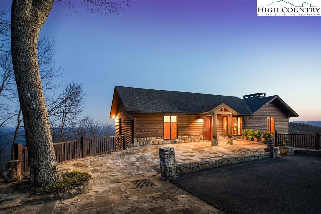 Blowing Rock, NC 28605,260 Beacon Hill