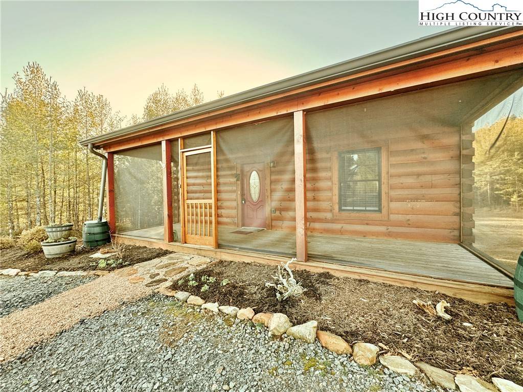 Lenoir, NC 28645,1895 Cypress TRL
