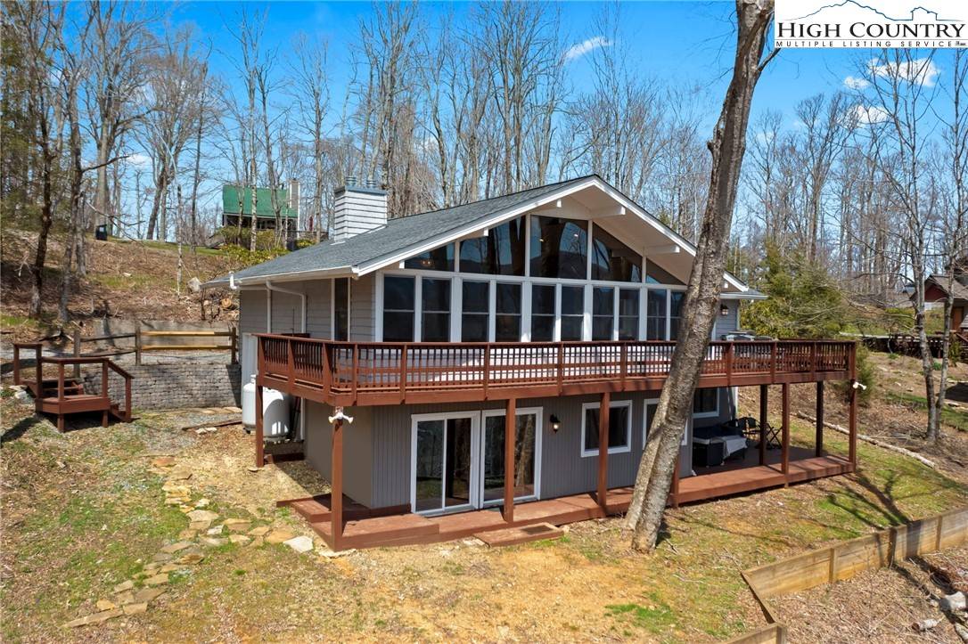 Sugar Mountain, NC 28604,441 Elk Horn RD