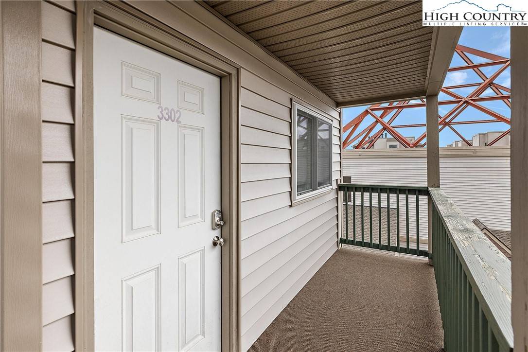 Beech Mountain, NC 28604,301 Pinnacle Inn RD #3302