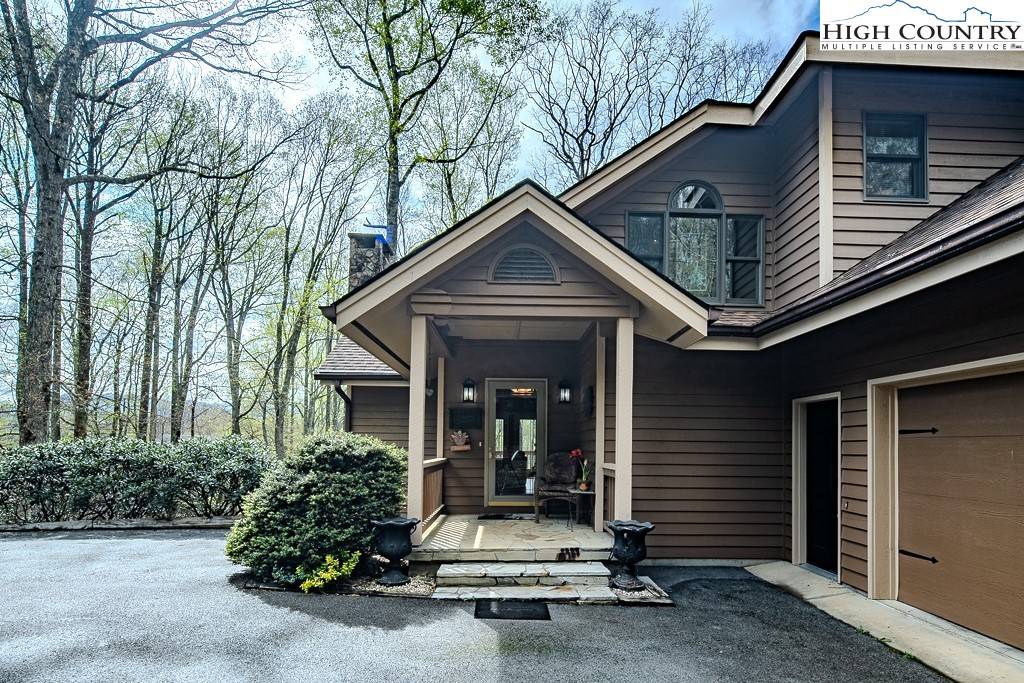 Boone, NC 28607,423 Old Keller Farm RD