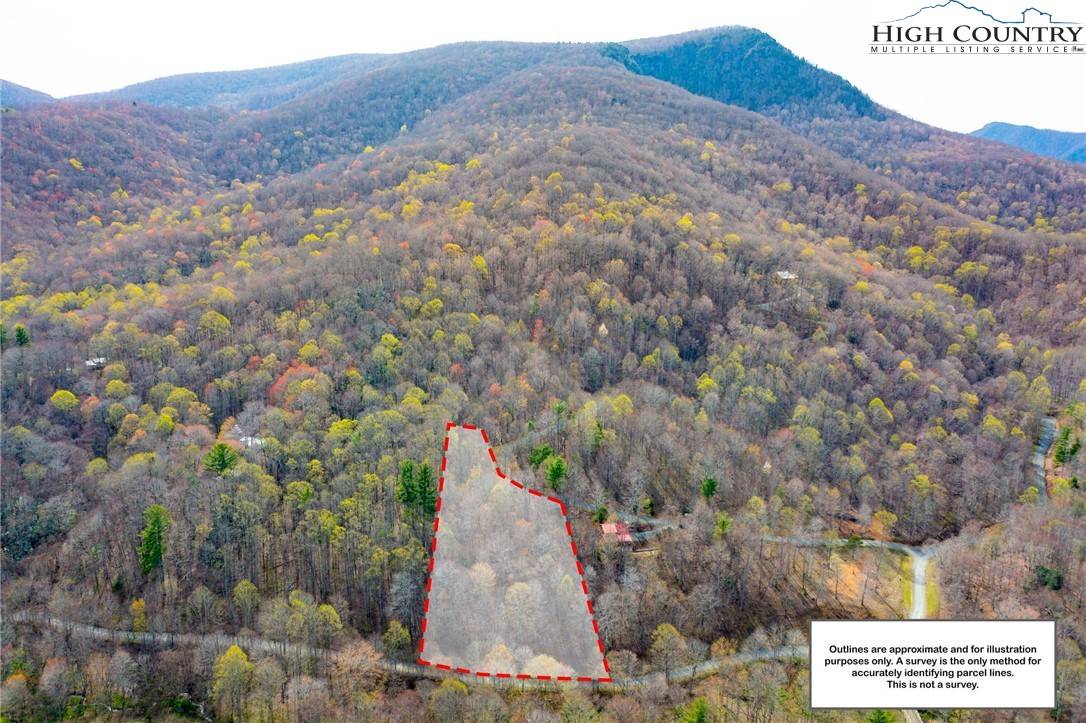 West Jefferson, NC 28694,15 Bluff Canyon DR