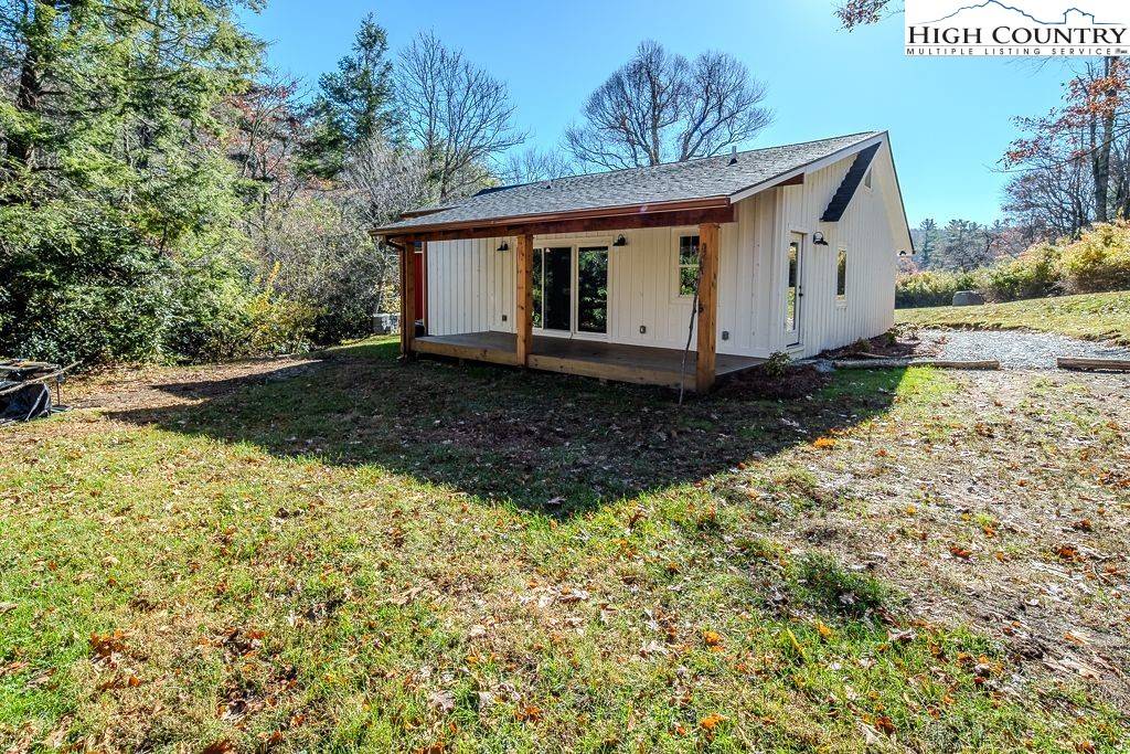 Blowing Rock, NC 28605,223 Tipton LN