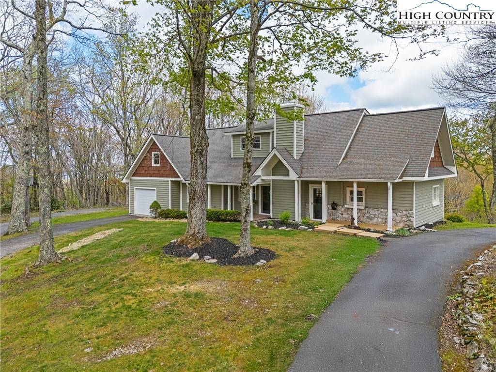Banner Elk, NC 28604,316 Crest HL