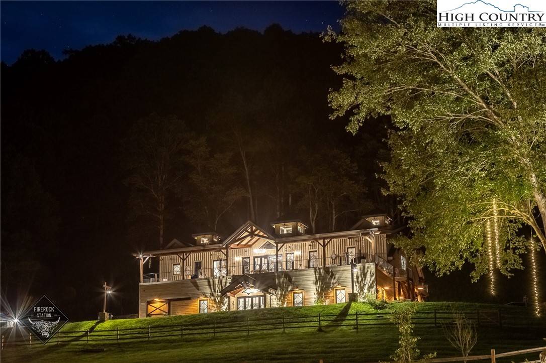 Sugar Grove, NC 28679,231 Firerock Station TRL
