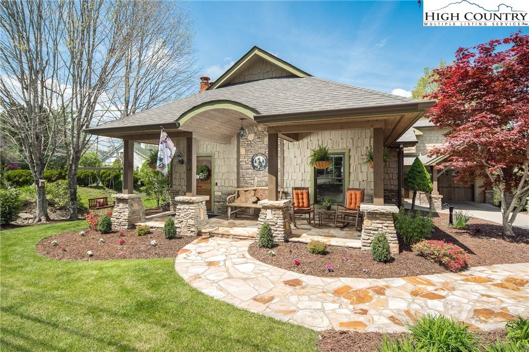 Blowing Rock, NC 28605,173 Chestnut DR