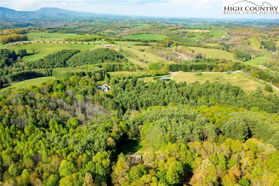 Sparta, NC 28675,958 Alta Vista LN