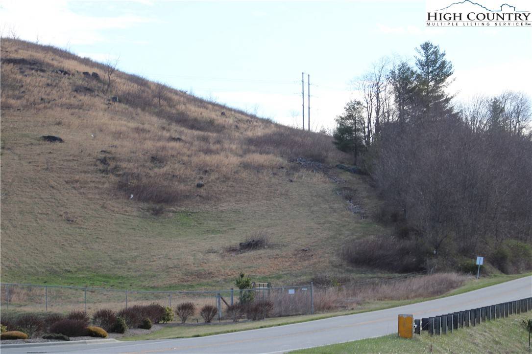 West Jefferson, NC 28694,tbd Highway 163