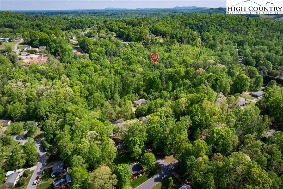 Lenoir, NC 28645,1329 SW Overlook DR