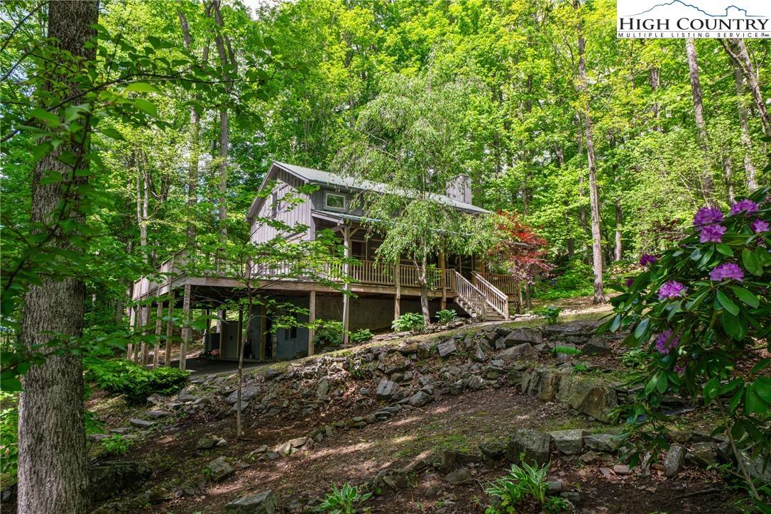 Zionville, NC 28698,415 Will Isaacs RD