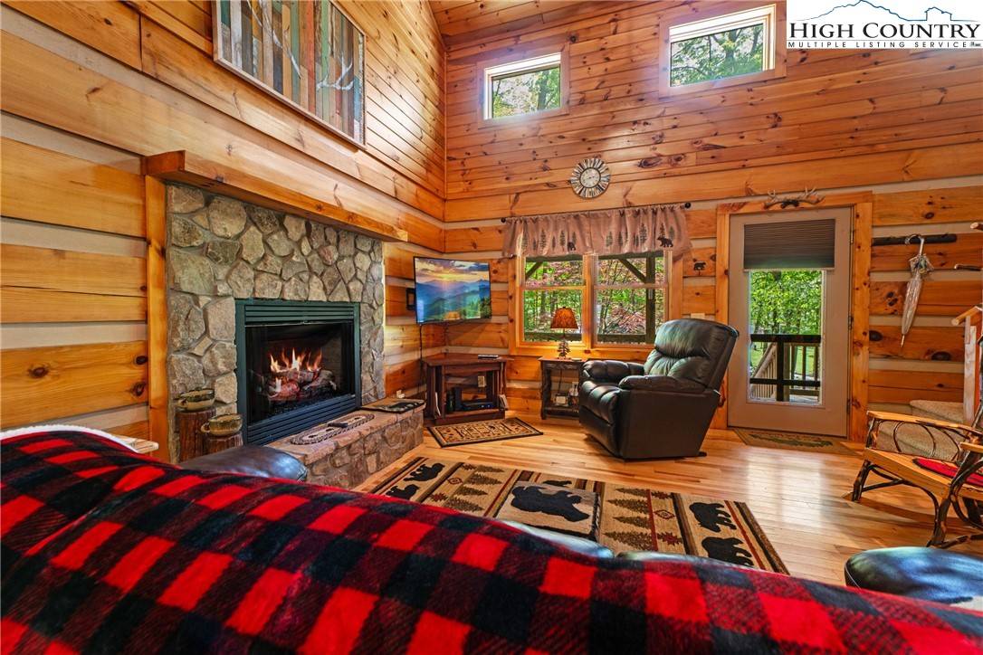 Zionville, NC 28698,415 Will Isaacs RD
