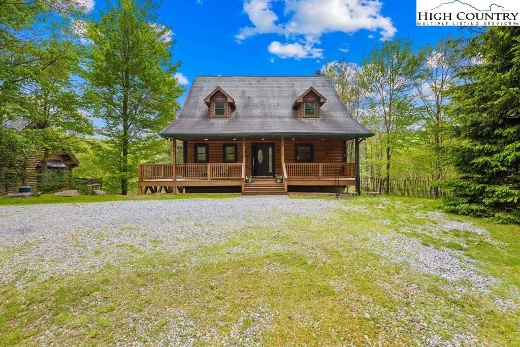 Beech Mountain, NC 28604,107 Heather LN