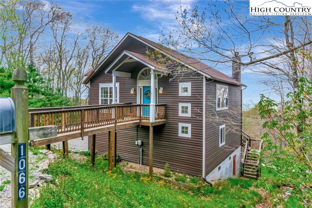 Beech Mountain, NC 28604,1066 Charter Hills RD