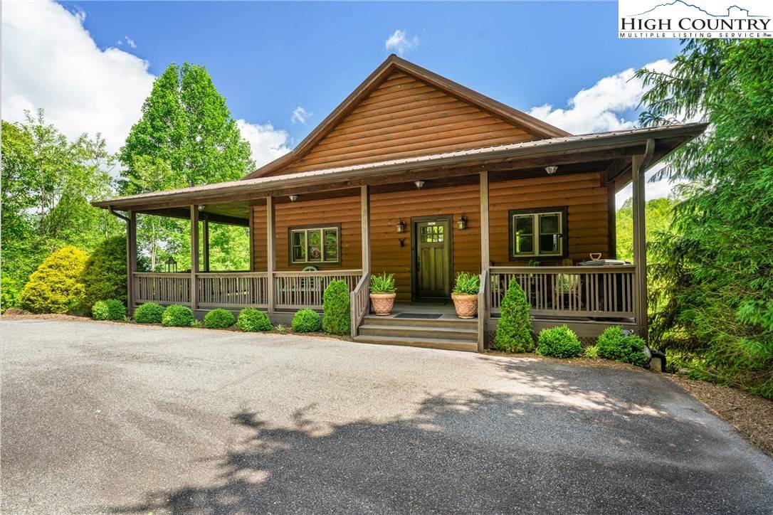 Boone, NC 28607,238 Lake Park DR