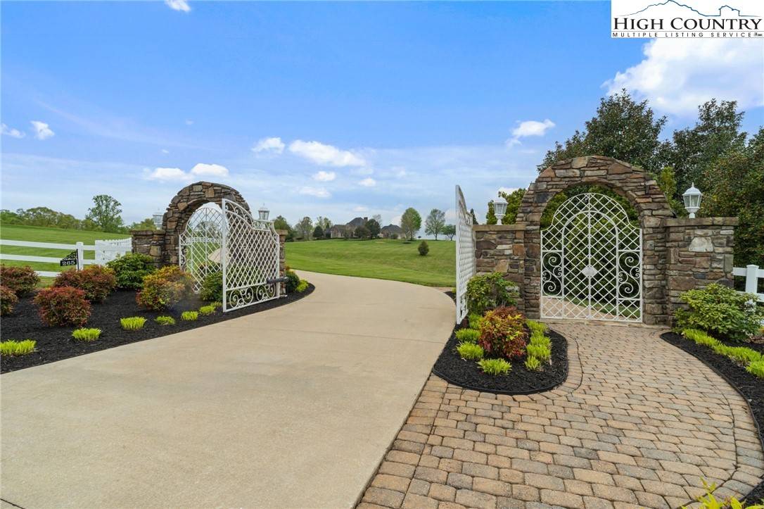 Rutherfordton, NC 28139,265 Phillip Henderson RD