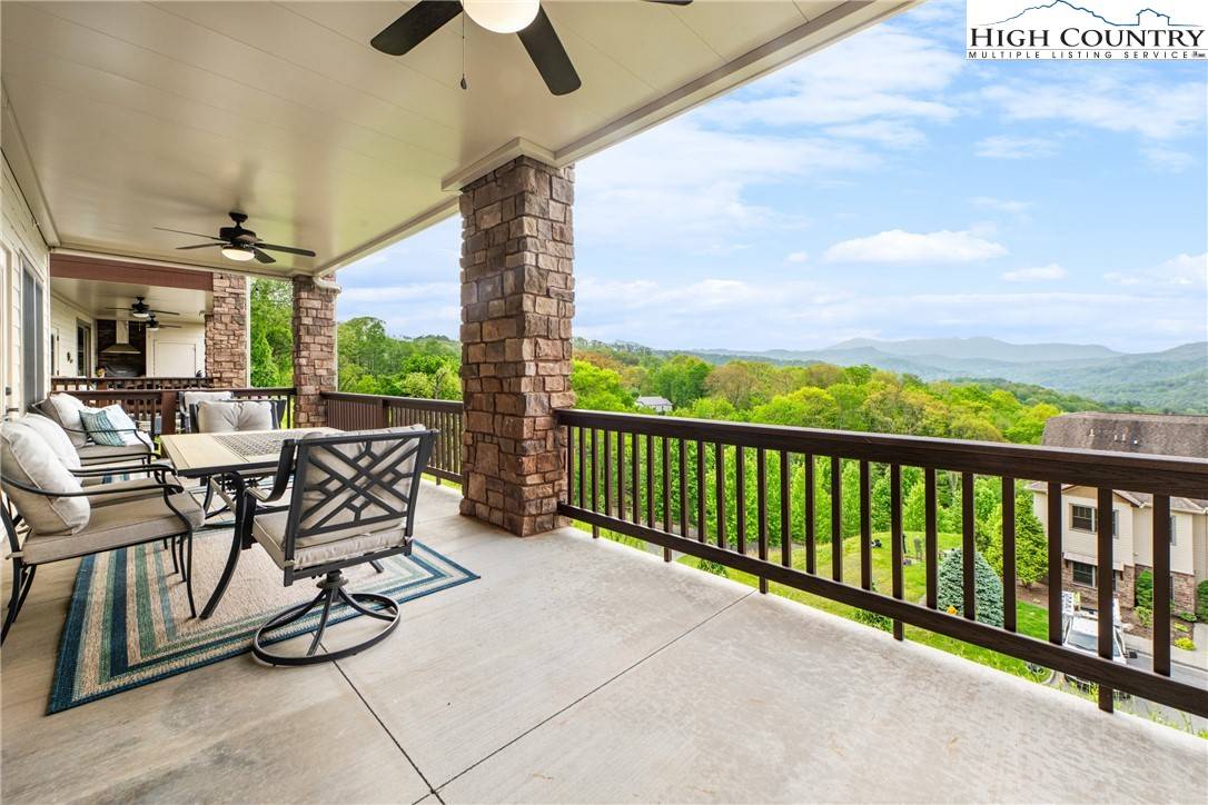 Banner Elk, NC 28604,214 Vistas WAY #1A