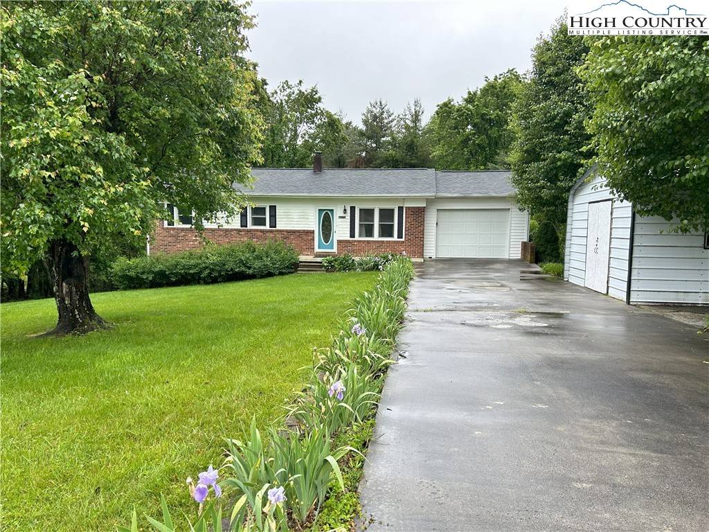Sparta, NC 28675,4222 Ridgeglen RD