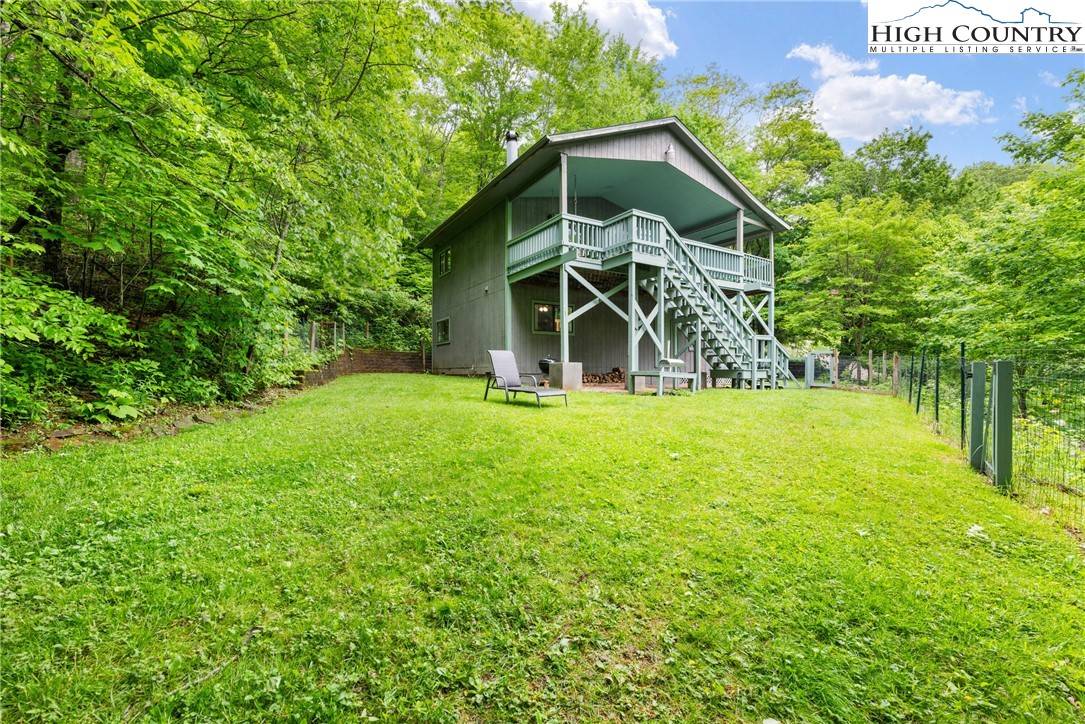Zionville, NC 28698,391 Apple Valley RD
